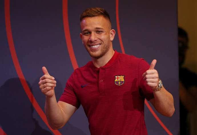 Arthur with Barcelona