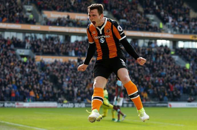 Robertson is a former Hull City player
