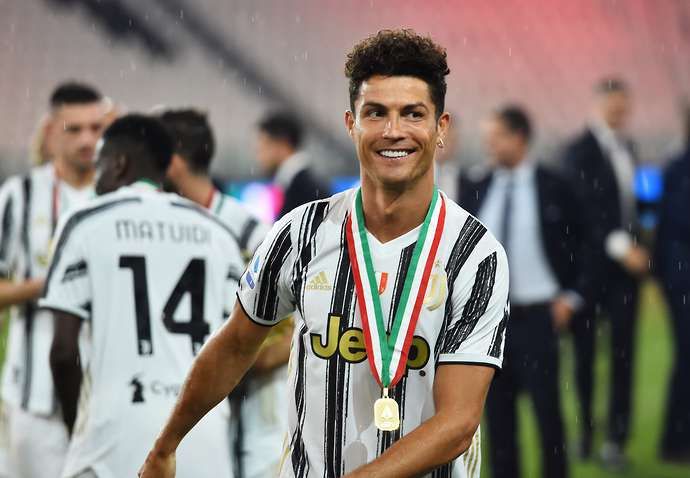 Ronaldo with his Serie A winner medal