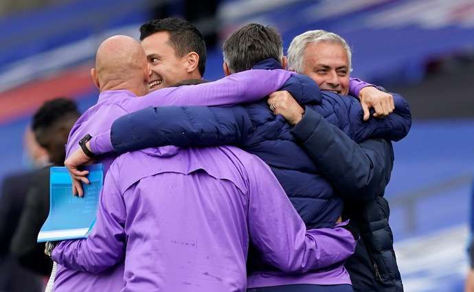 Mourinho celebrates