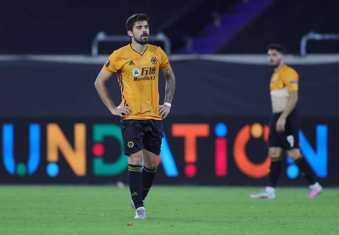 Wolves to make move for midfielder on one condition