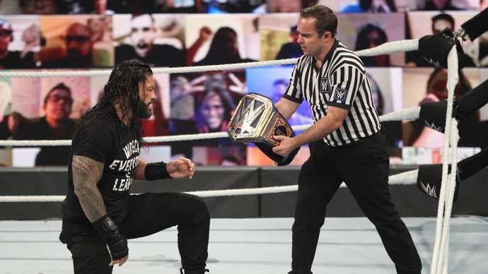 Reigns begins his run as WWE's top heel