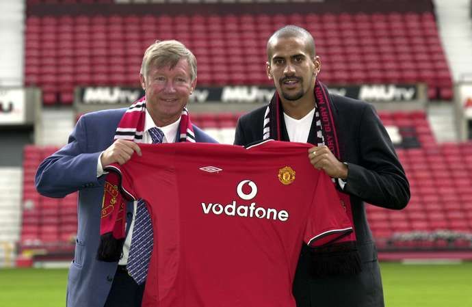 Veron joined United in 2001