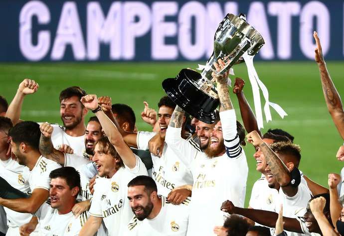 Real Madrid with the La Liga trophy