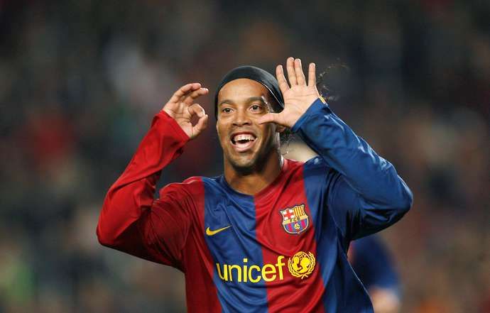 Ronaldinho explains his trademark grin