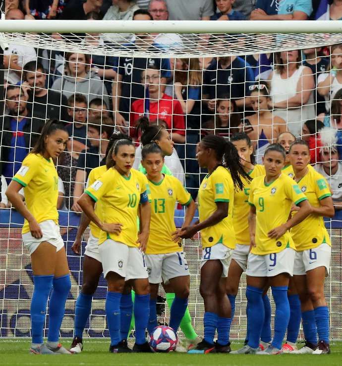 Brazil Football Confederation Announce Equal Pay For Men S And Women S Teams