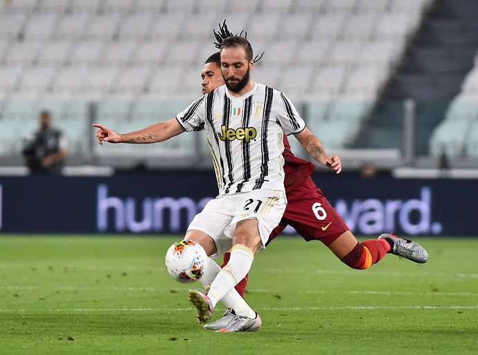 Higuain leave Juventus after three seasons