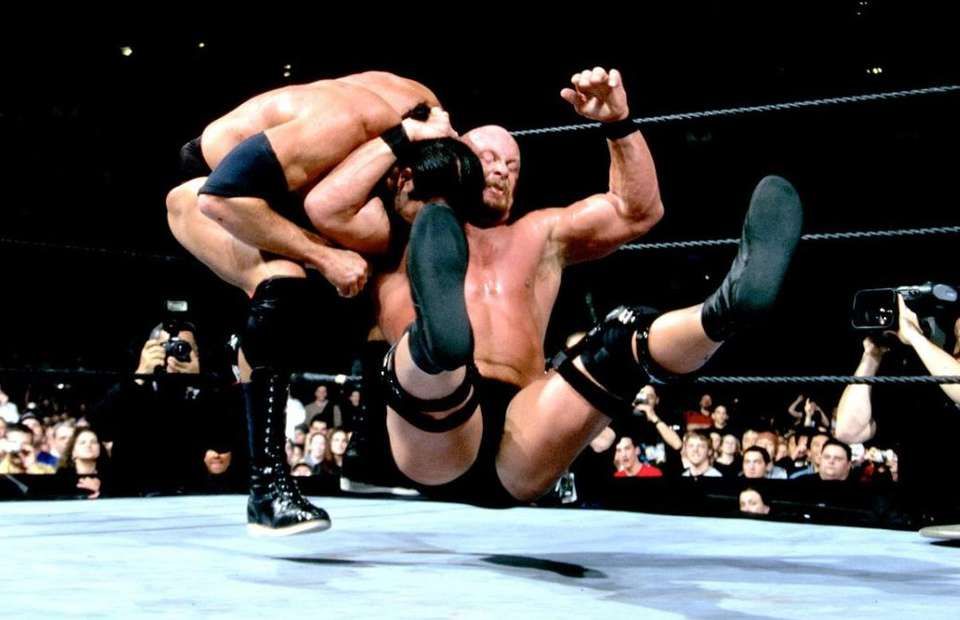 Wwe News The Rock S Brilliant Reason For Overselling Stone Cold Steve Austin S Stunner