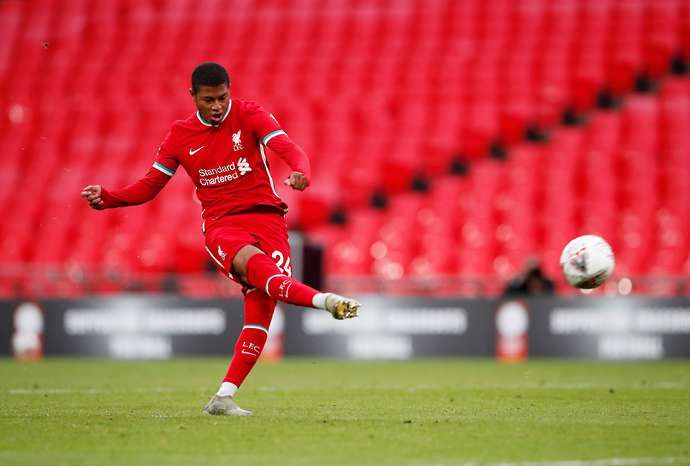 Rhian Brewster takes a penalty for Liverpool