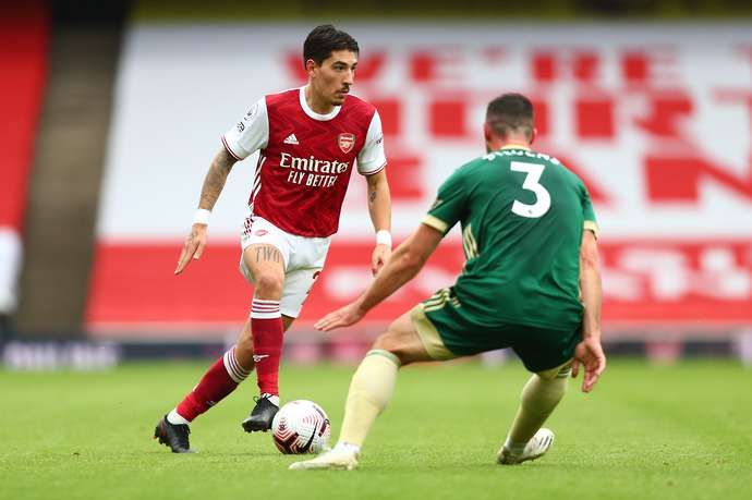 Hector Bellerin in action for Arsenal