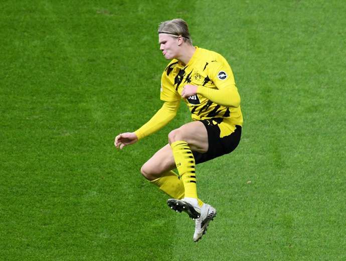 Erling Haaland in action for Dortmund vs Hertha Berlin