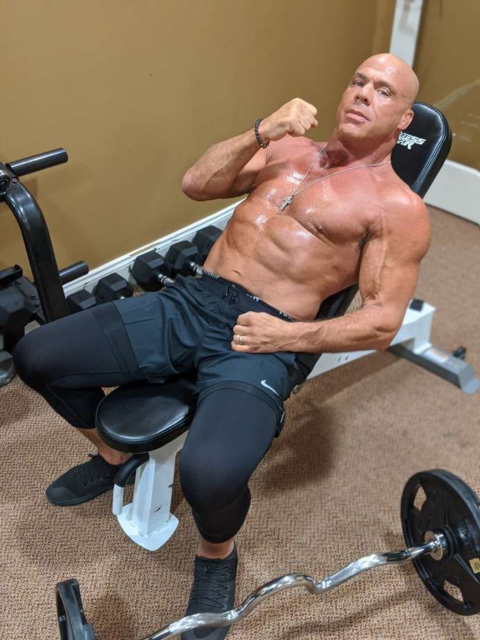 Angle is looking shredded in his latest workout photo