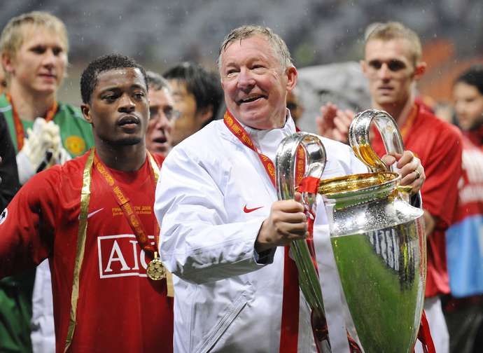 Alex Ferguson with the CL trophy