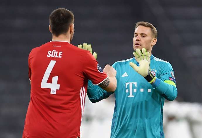 Niklas Sule and Manuel Neuer