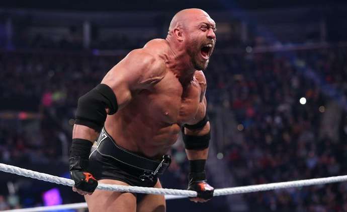 Henry has fired shots at Ryback