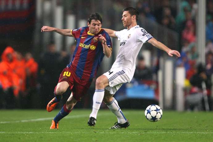 Messi & Alonso in action