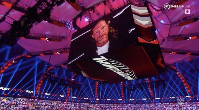 Edge returned to RAW last night