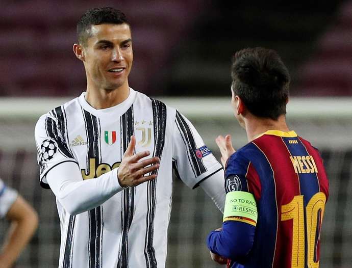 Cristiano Ronaldo and Lionel Messi during Juventus vs Barcelona