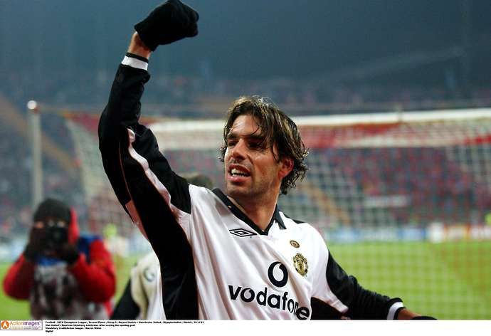 Ruud van Nistelrooy celebrates scoring for Manchester United