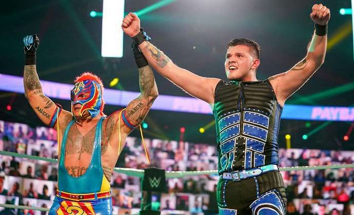The Mysterio's will stay together in WWE