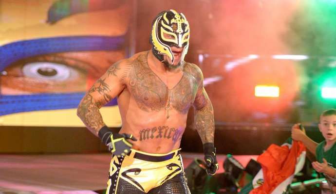 Mysterio has signed a new deal with WWE
