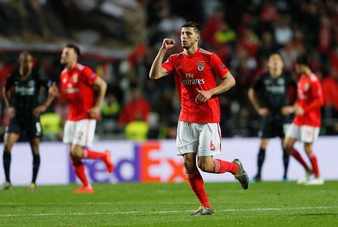 Dias in action with Benfica
