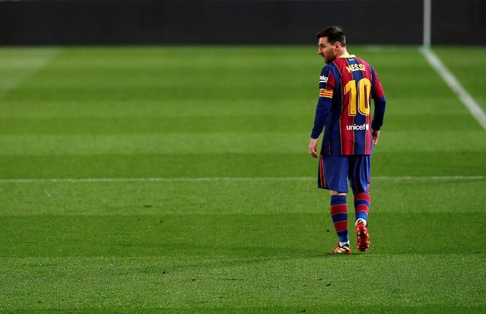 Lionel Messi in action for Barcelona vs Huesca