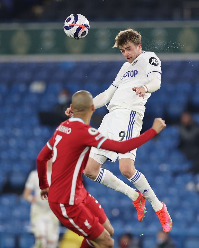 Patrick Bamford in action for Leeds vs Liverpool