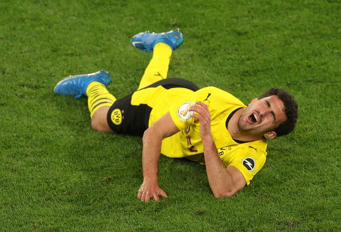 Mateu Morey suffered a horror injury in Dortmund vs Holstein Kiel