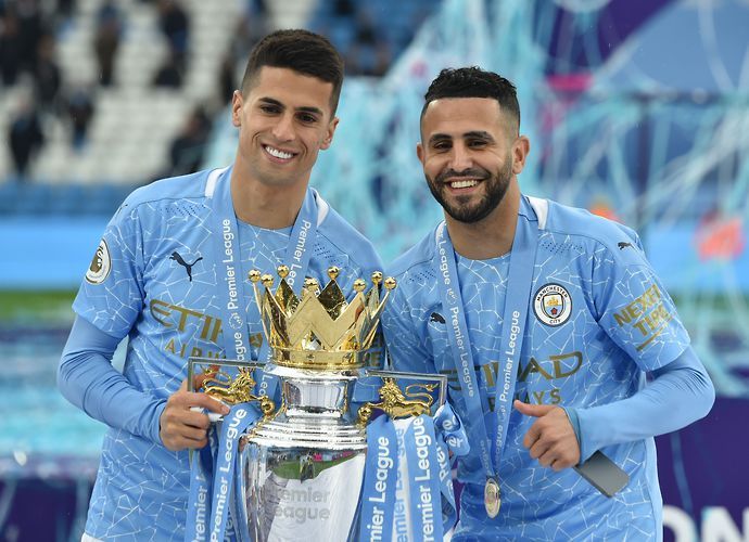Cancelo with the PL trophy