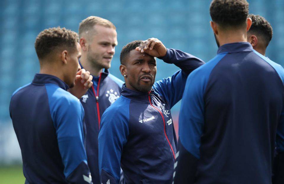 Rangers latest news: Alan Hutton praises internal development for ...
