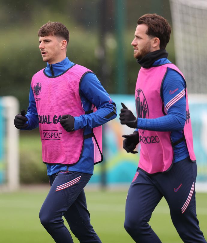 Mount and Chilwell in training