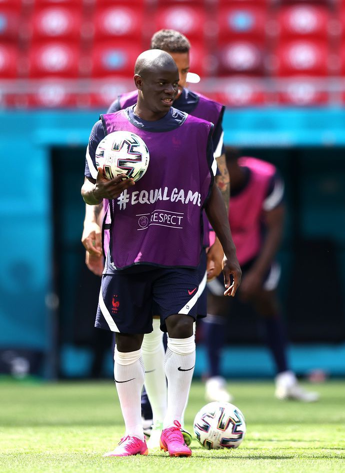 Kante in France training