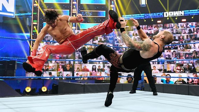 Shinsuke Nakamura defeating King Corbin on SmackDown