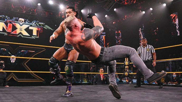 Santos Escobar vs. Dexter Lumis on WWE NXT