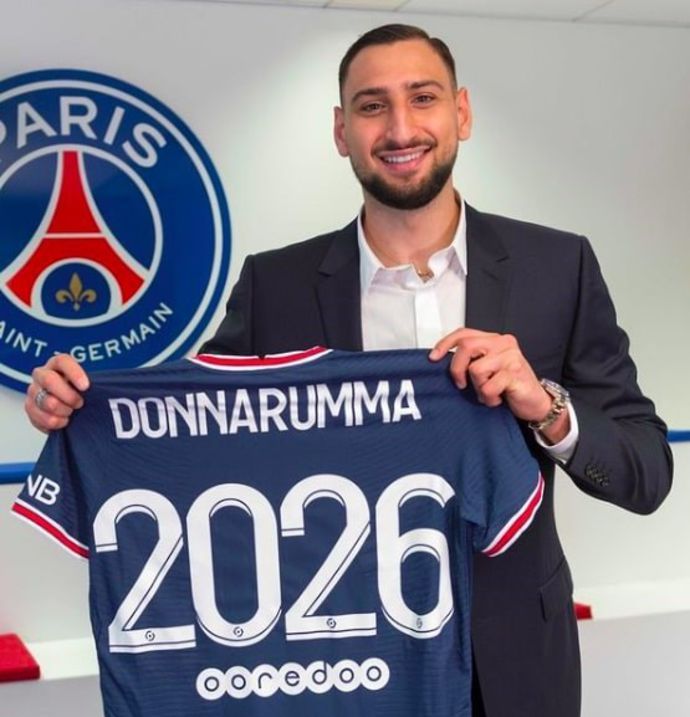 Donnarumma signs for PSG