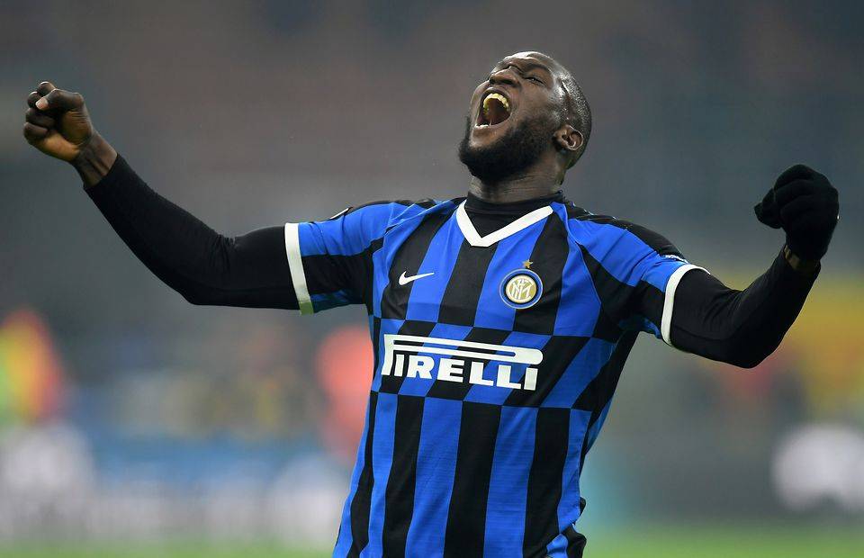 Romelu Lukaku: Incredible montage of Chelsea striker sends fans into ...