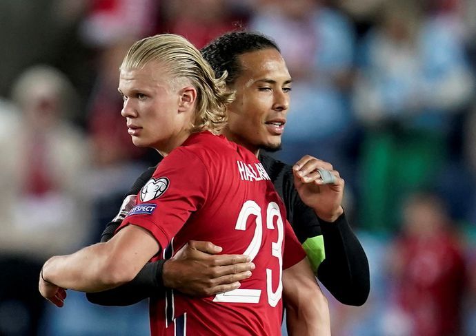 Virgil van Dijk and Erling Haaland during Netherlands vs Norway