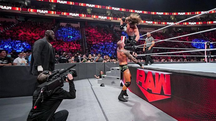 Omos WWE Raw