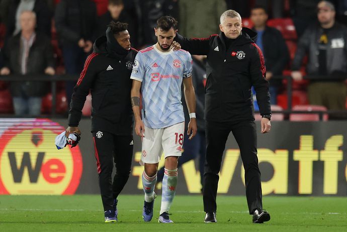 Solskjaer, Fred and Fernandes following Man Utd's 4-1 defeat to Watford