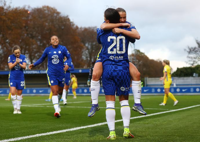 How good are Sam Kerr and Fran Kirby?