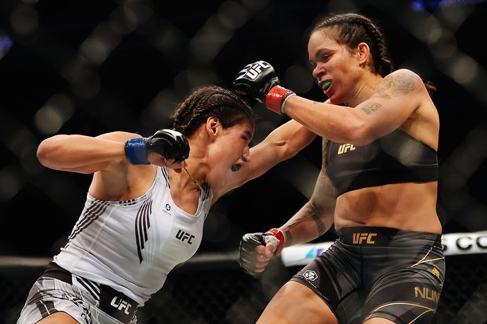 Julianna Peña stunned Amanda Nunes at UFC 269