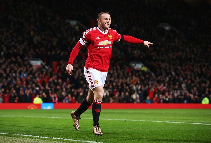 Wayne Rooney celebrates goal for Man Utd. 