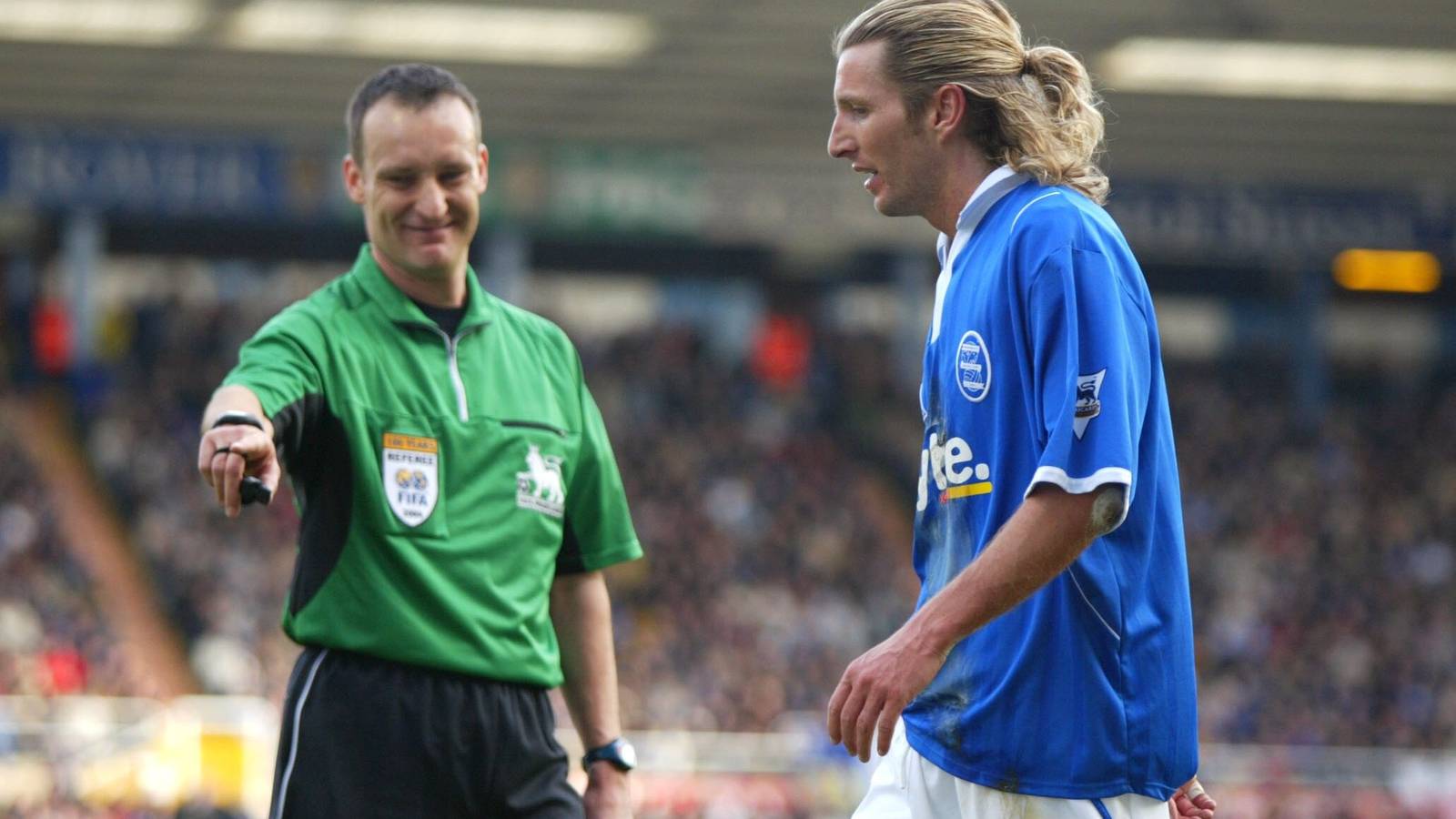 When ref elbowed Robbie Savage and Alan Shearer was loving it