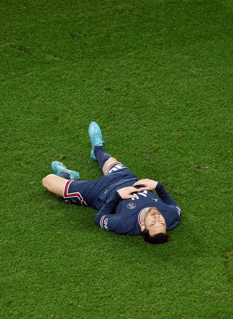 Lionel Messi's worrying reaction to PSG's win vs Real Madrid