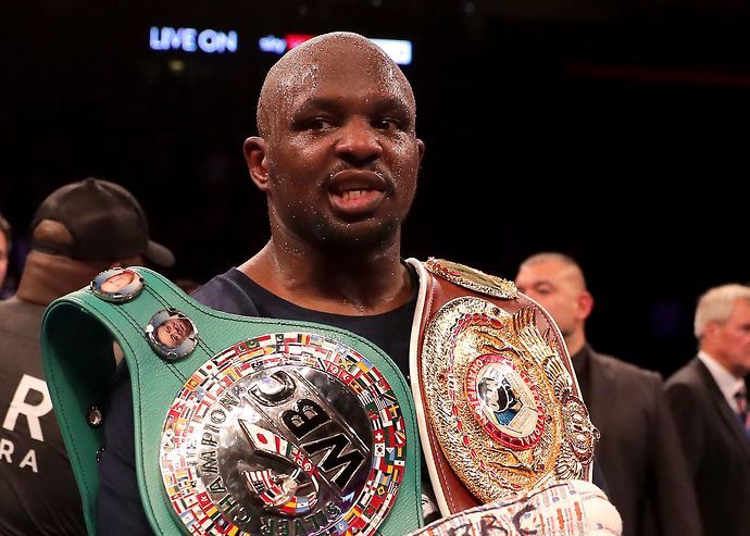 Tyson Fury will defend his WBC heavyweight title against Dillian Whyte later this year