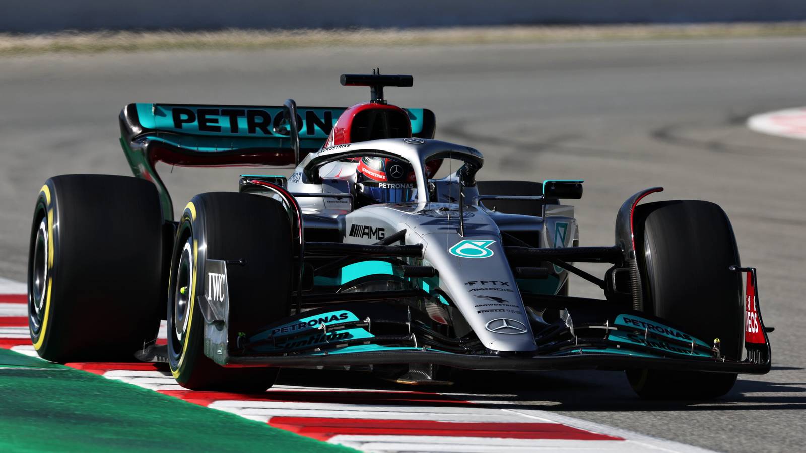 Mercedes could run new F1 car without side-pods