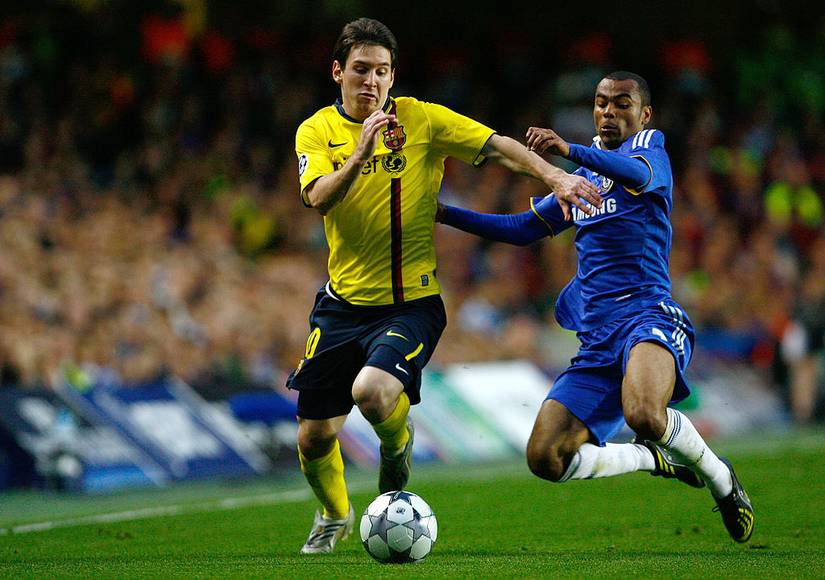 Messi vs Ronaldo: Comparison of their battles with Ashley Cole is eye ...