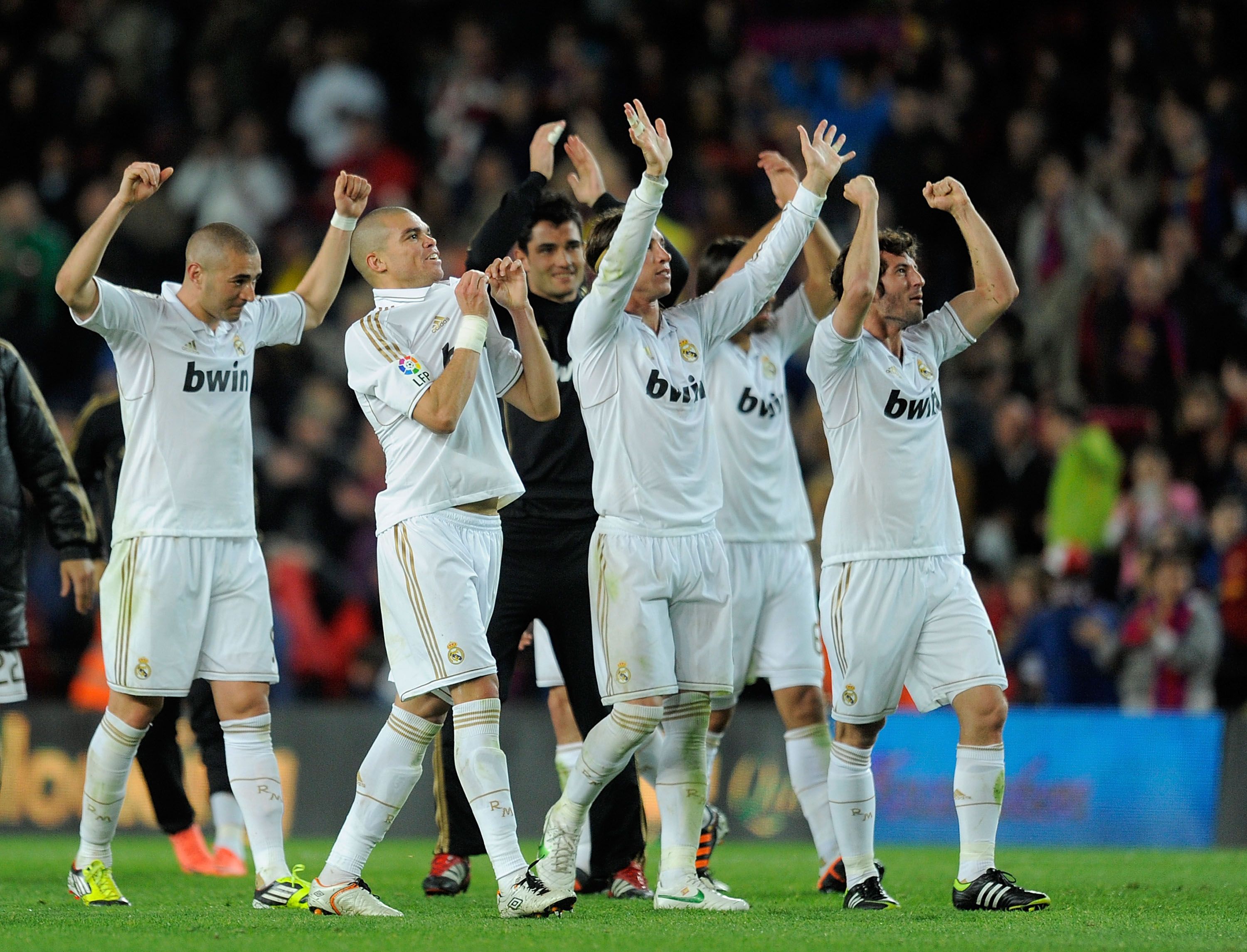 Real Madrid camp nou April 2012