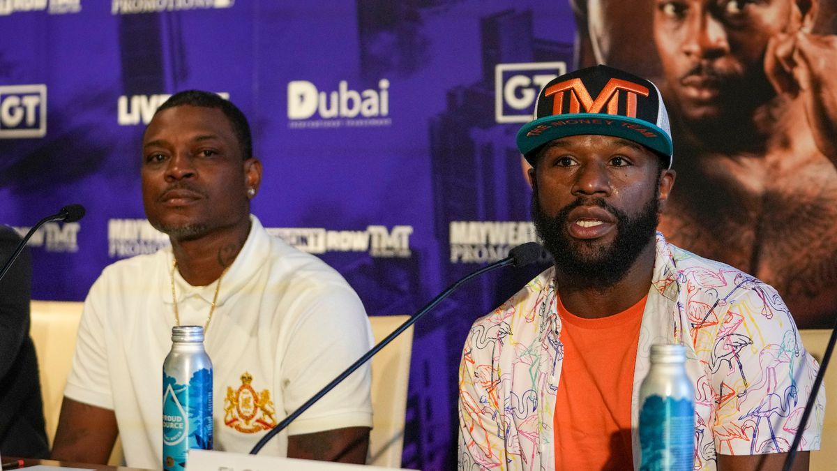 Floyd Mayweather vs Don Moore Press Conference